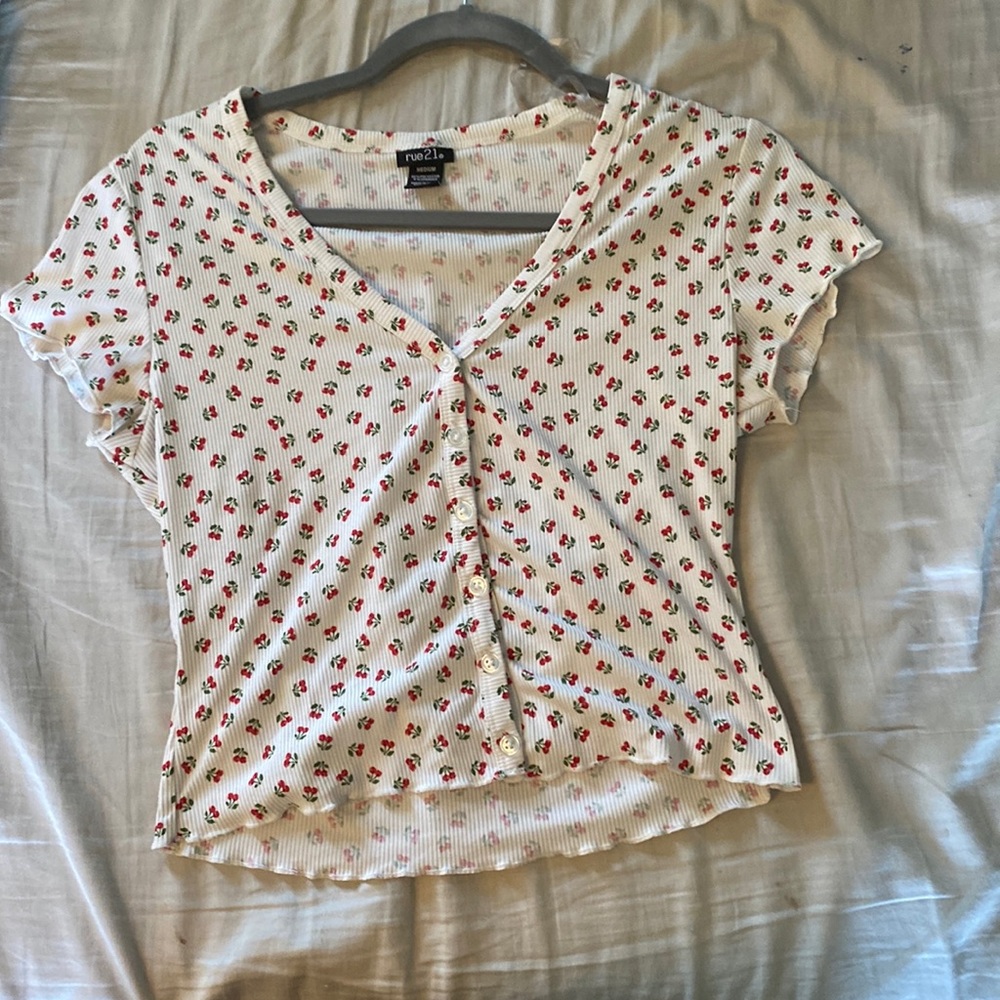 rue 21 button up cherry cropped tee